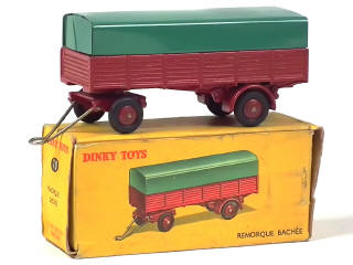 Lot 580 - DINKY TOYS (FRANCE) (1)