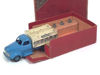 Lot 648 - DINKY TOYS (FRANCE) (1)
