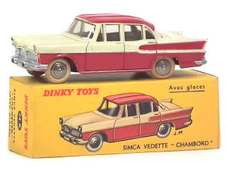 Lot 615 - DINKY TOYS (FRANCE) (1)