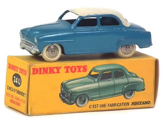 Lot 623 - DINKY TOYS (FRANCE) (1)