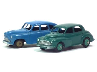 Lot 532 - DINKY TOYS (GB) (2)