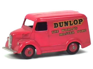 Lot 145 - DINKY TOYS (GB) (1)