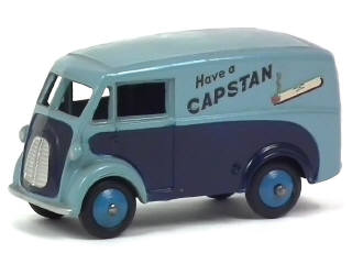 Lot 147 - DINKY TOYS (GB) (1)