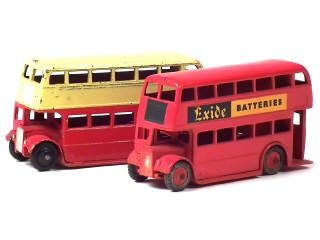 Lot 634 - DINKY TOYS (GB) (2)