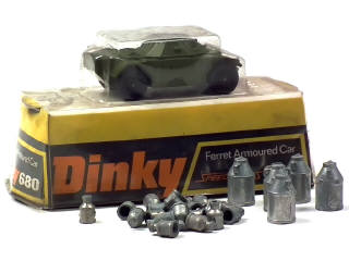 Lot 636 - DINKY TOYS (GB) (26)