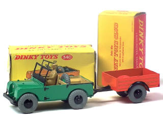 Lot 552 - DINKY TOYS (GB) (1)