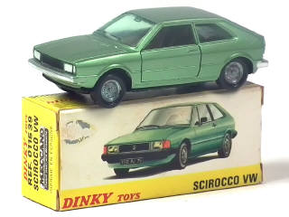 Lot 767 - DINKY TOYS (FRANCE) (1)