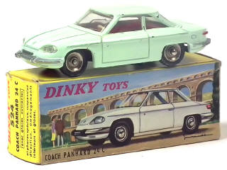 Lot 695 - DINKY TOYS (FRANCE) (1)