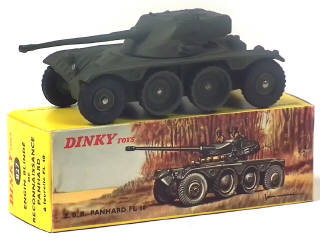 Lot 733 - DINKY TOYS (FRANCE) (1)