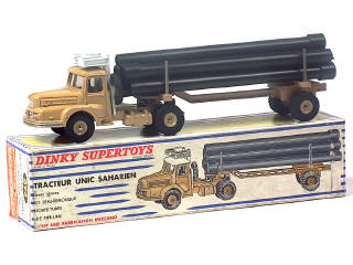 Lot 742 - DINKY TOYS (FRANCE) (1)