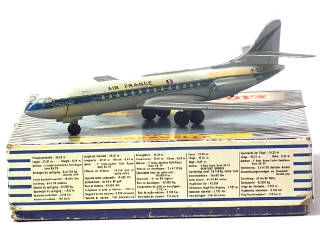 Lot 741 - DINKY TOYS (FRANCE) (1)
