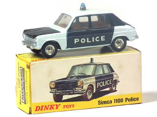 Lot 762 - DINKY TOYS (FRANCE) (1)