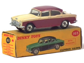Lot 484 - DINKY TOYS (GB) (1)