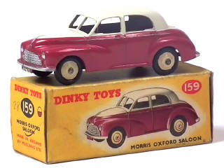 Lot 476 - DINKY TOYS (GB) (1)