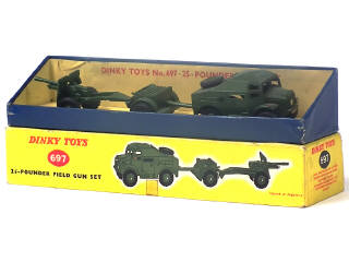Lot 591 - DINKY TOYS (GB) (1)