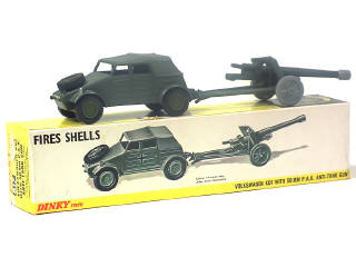 Lot 578 - DINKY TOYS (GB) (1)
