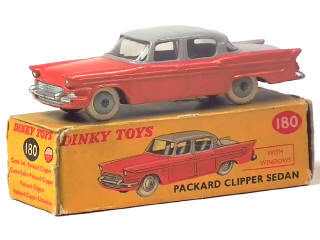 Lot 491 - DINKY TOYS (GB) (1)
