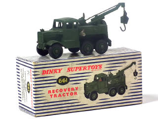 Lot 585 - DINKY TOYS (GB) (1)