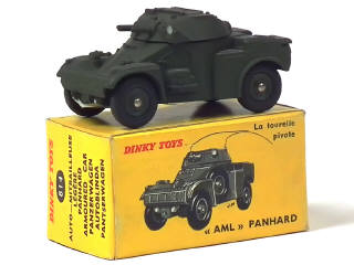 Lot 722 - DINKY TOYS (FRANCE) (1)