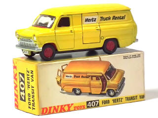 Lot 562 - DINKY TOYS (GB) (1)