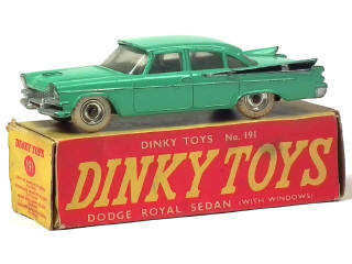 Lot 496 - DINKY TOYS (GB) (1)