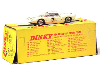 Lot 502 - DINKY TOYS (GB) (1)