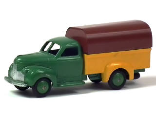 Lot 651 - DINKY TOYS (FRANCE) (1)
