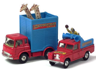 Lot 433 - CORGI TOYS (GB) (2)