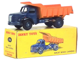 Lot 655 - DINKY TOYS (FRANCE) (1)