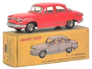 Lot 683 - DINKY TOYS (FRANCE) (1)