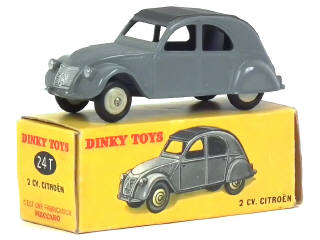 Lot 645 - DINKY TOYS (FRANCE) (1)