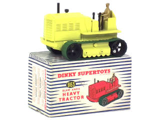 Lot 608 - DINKY TOYS (GB) (1)