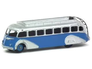 Lot 715 - DINKY TOYS (FRANCE) (1)