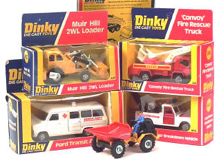 Lot 490 - DINKY TOYS (GB) (5)