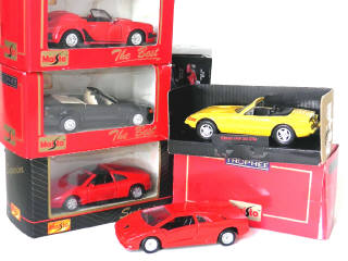 Lot 263 - DIVERS (5)