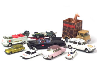 Lot 495 - DIVERS (GB) (10)