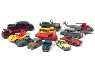Lot 643 - DINKY TOYS (GB) (13)