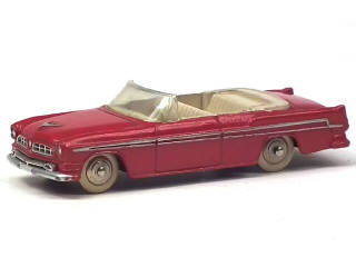 Lot 660 - DINKY TOYS (FRANCE) (1)