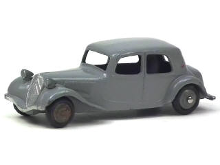 Lot 683 - DINKY TOYS (FRANCE) (1)