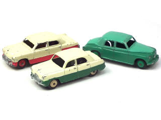 Lot 603 - DINKY TOYS (GB) (3)