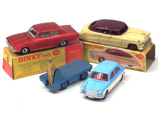 Lot 612 - DINKY TOYS (GB) (4)