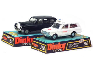 Lot 593 - DINKY TOYS (GB) (2)