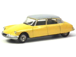 Lot 698 - DINKY TOYS (FRANCE) (1)