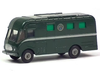 Lot 547 - DINKY TOYS (GB) (1)