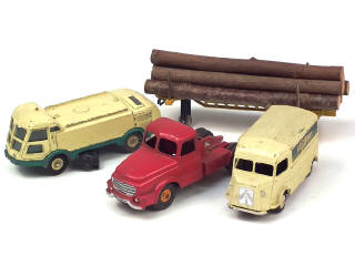 Lot 767 - DINKY TOYS (FRANCE) (3)