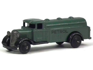 Lot 550 - DINKY TOYS (GB) (1)