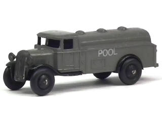 Lot 553 - DINKY TOYS (GB) (1)