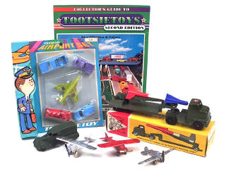 Lot 474 - TOOTSIETOY (USA) (11)