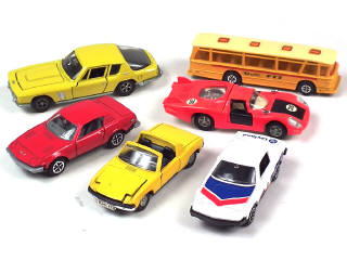 Lot 635 - DINKY TOYS (GB) (6)