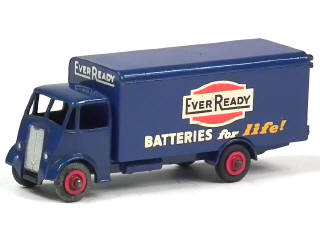 Lot 573 - DINKY TOYS (GB) (1)